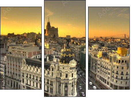 Edificio Metropolis Madrid - Three-piece canvas print, Triptych