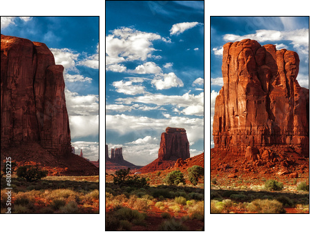 Monument Valley - Three-piece canvas print, Triptych