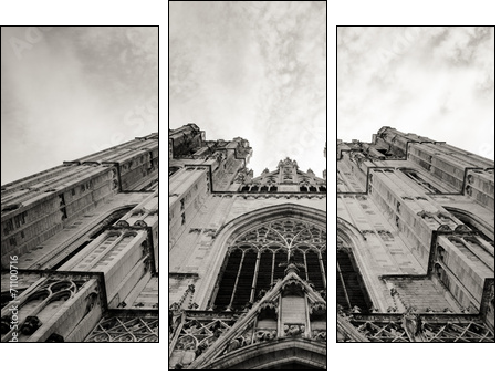 Cathedral of St. Michael view from the ground - b&w - Three-piece canvas print, Triptych