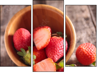 fresh strawberry - Three-piece canvas print, Triptych