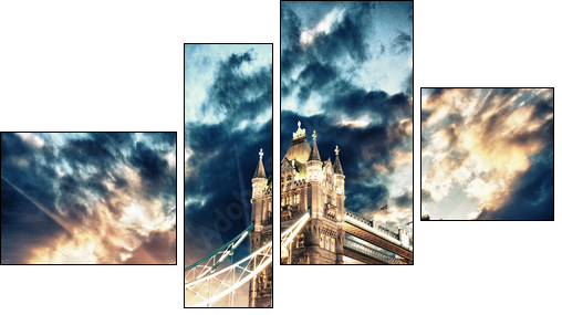 Beautiful sunset colors over famous Tower Bridge in London - Four-piece canvas print, Fortyk