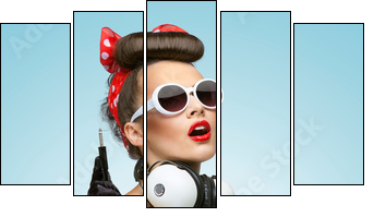 Pin-up party. - Five-piece canvas print, Pentaptych