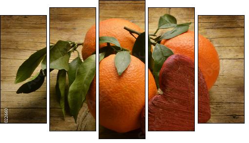 Appelsiner pÃ¥ jakt etter ekte kjÃ¦rlighet - Five-piece canvas print, Pentaptych