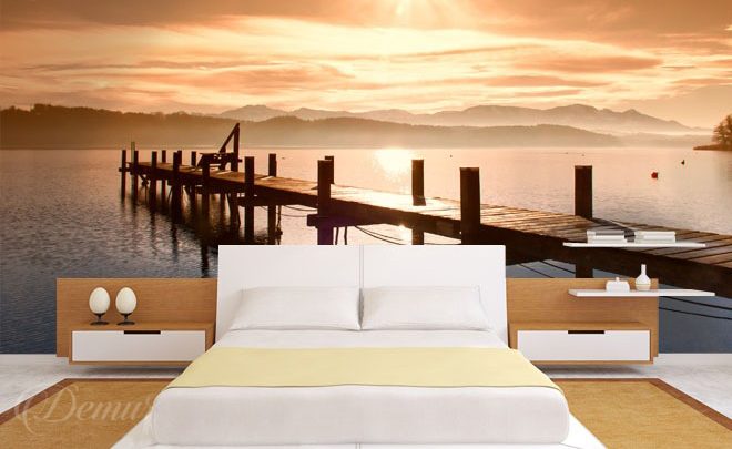 A-romantic-pier-bedroom-wallpapers-demur