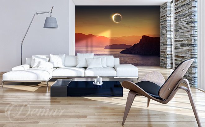 An-eclipse-over-water-sky-wallpapers-demur